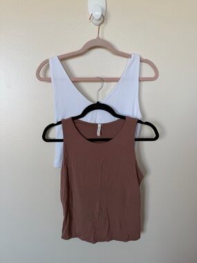 BE COOL Mocha & White Tank Bundle